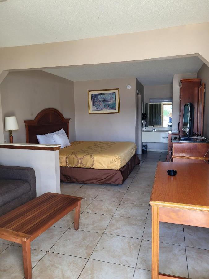 Highland Inn Denham Springs Baton Rouge East 外观 照片